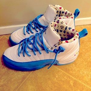 Jordan 12 Emoji edition